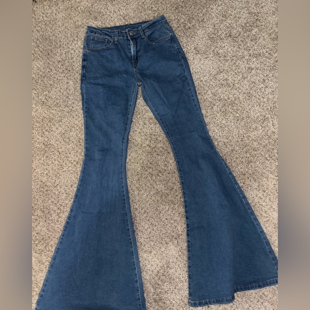 Flared Jeans